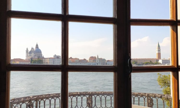 Lartigue e Cartier-Bresson a Venezia. La fotografia è un attimo di felicità.