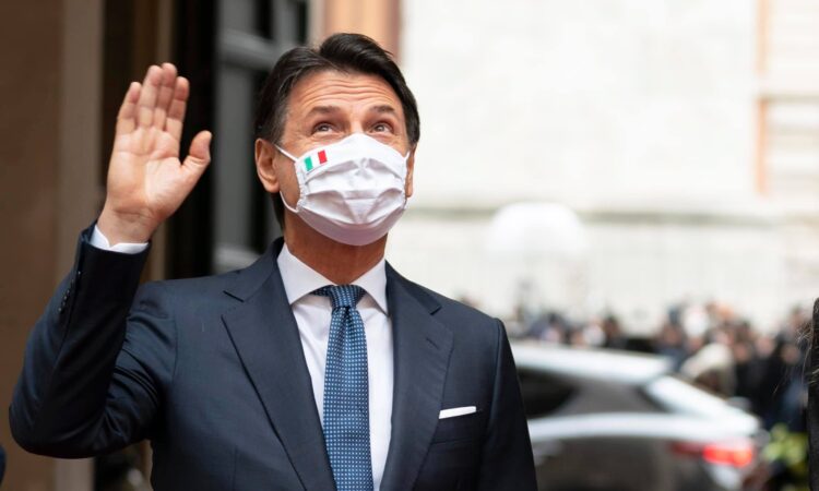 Conte leader del M5S